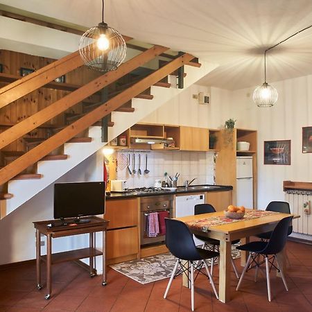 Little Brick House On Siena Hills With Balconies Apartman Kültér fotó
