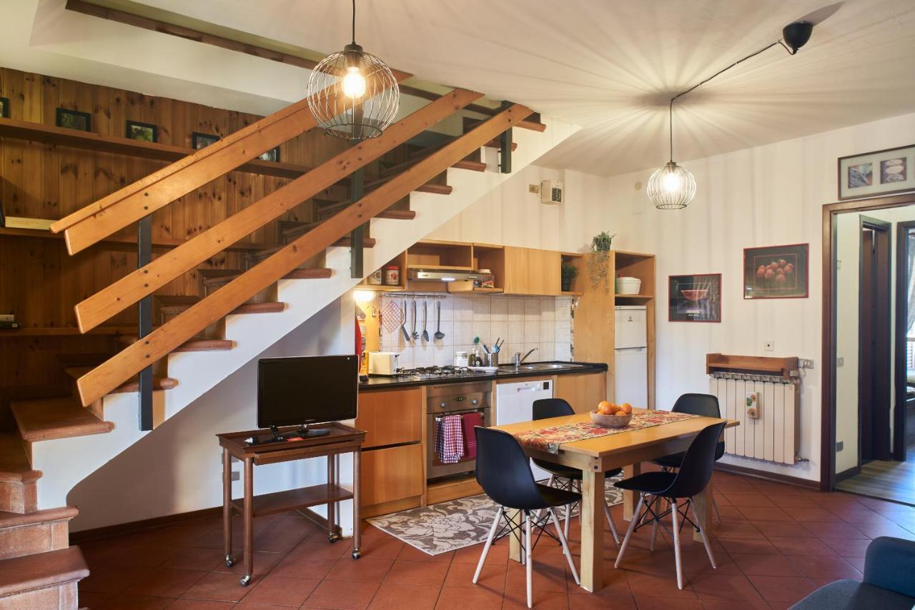 Little Brick House On Siena Hills With Balconies Apartman Kültér fotó